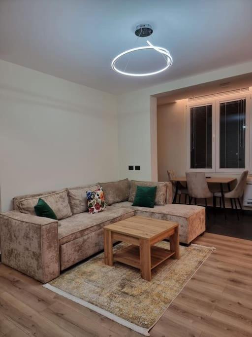 Appartement Peace And Luxury In Center, New Bazaar 2 *